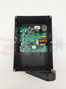 SKRZYNKA  Z PŁYTĄ BLIZZARD  DC 18 ( mała płyta )